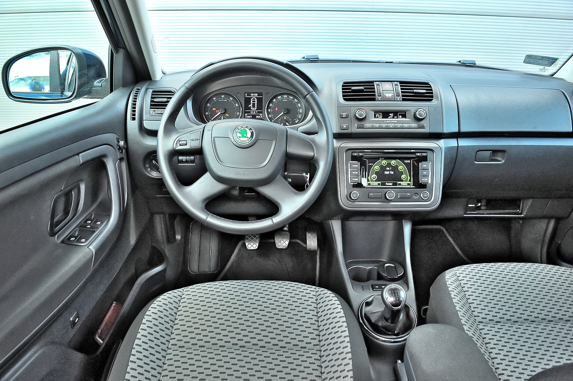 skoda fabia II kokpit