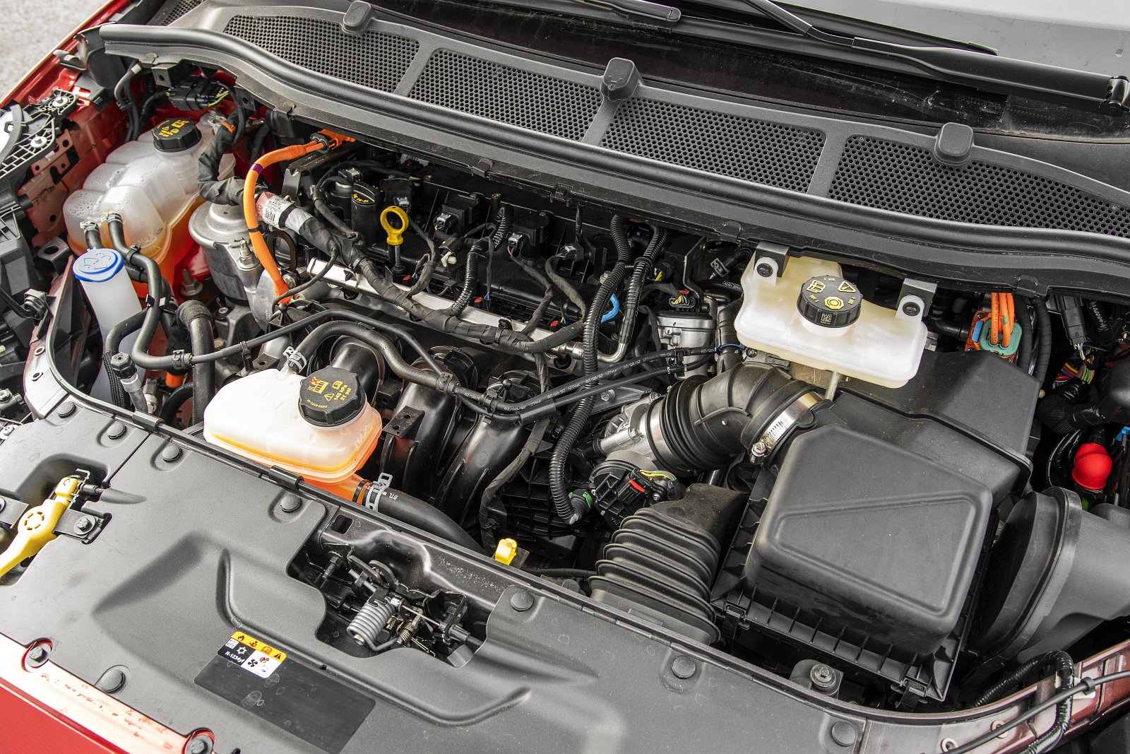 KSZ_FORD_SMAX_II_FL_HYBRID_INTERIOR_45