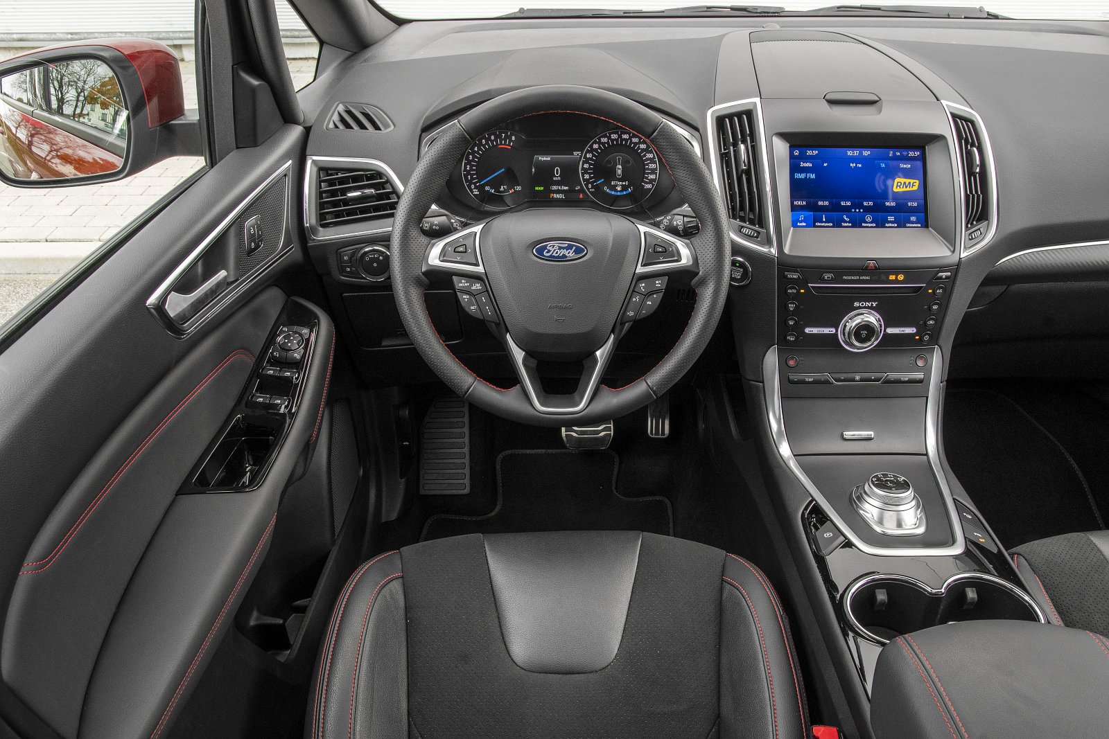 KSZ_FORD_SMAX_II_FL_HYBRID_INTERIOR_4