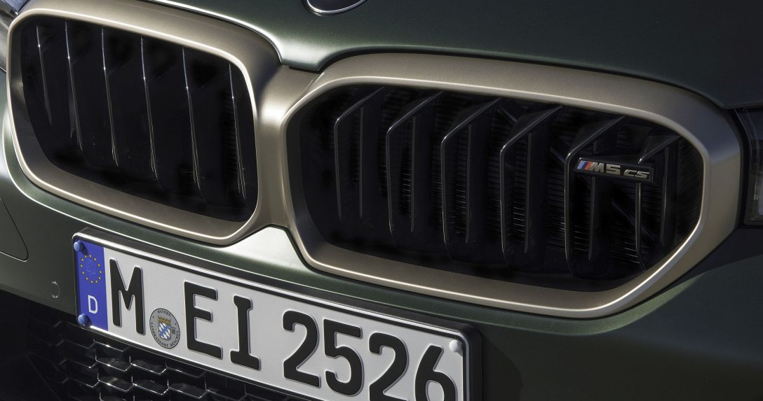 BMW M5 CS - grill