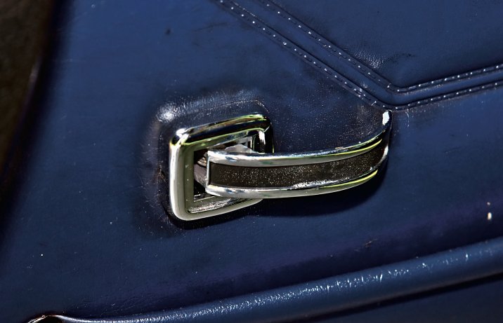 Polonez 2000 klamka w środku