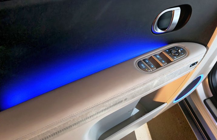 Hyundai Ioniq 5 73 kWh 2WD - drzwi