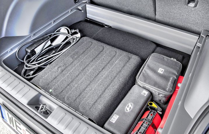 Hyundai Ioniq 5 73 kWh 2WD - schowek