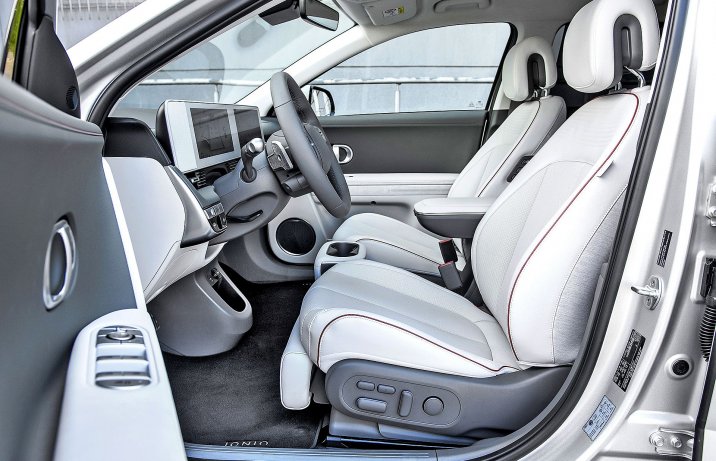 Hyundai Ioniq 5 73 kWh 2WD - fotele