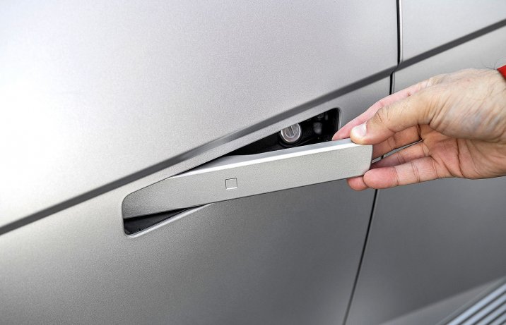 Hyundai Ioniq 5 73 kWh 2WD - klamka