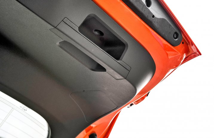 Renault Arkana E-Tech 145 R.S. Line uchwyt do zamykania bagażnika