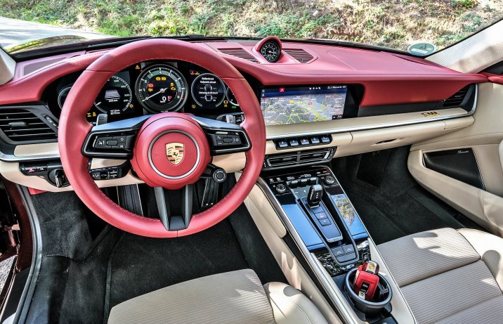 Porsche Targa 911 4S Heritage Design Edition deska rozdzielcza