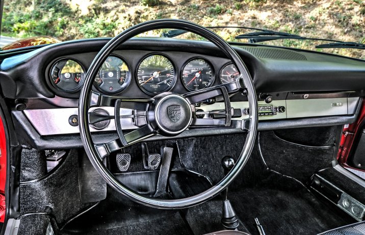 Porsche 911 Targa (1967) deska rozdzielcza