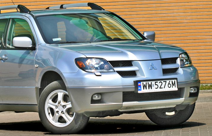 Mitsubishi Outlander II