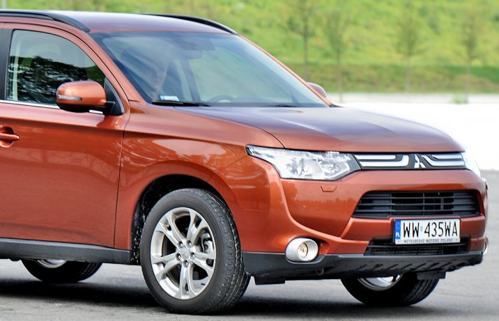 Mitsubishi Outlander III
