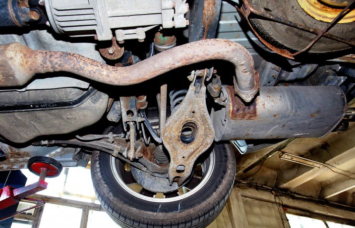 Mitsubishi Outlander II zawieszenie