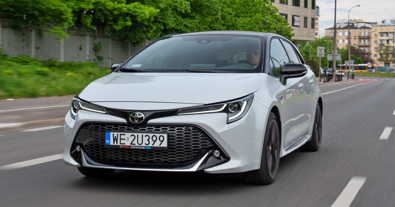 Toyota Corolla przód