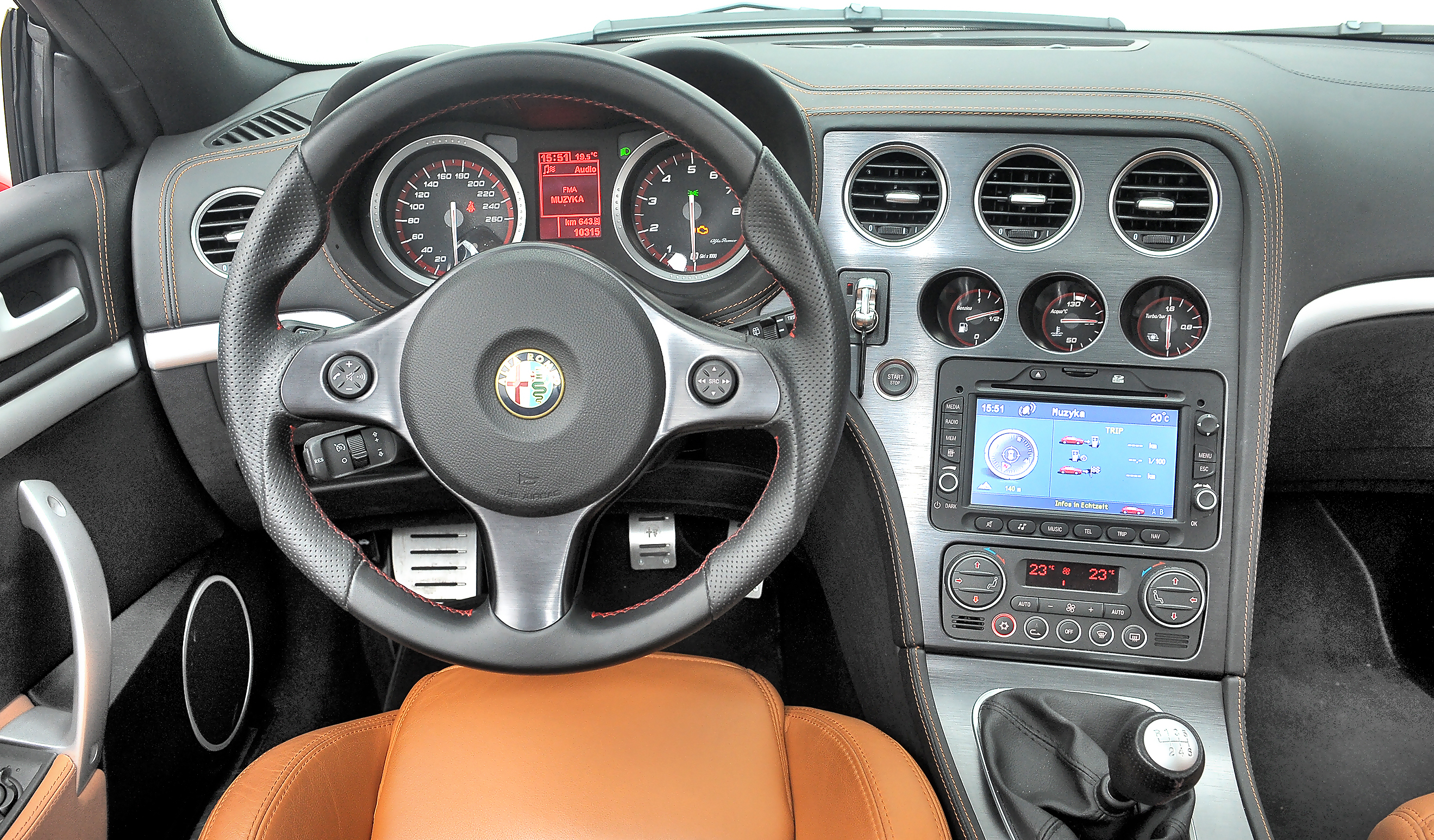 Alfa Romeo Brera deska rozdzielcza