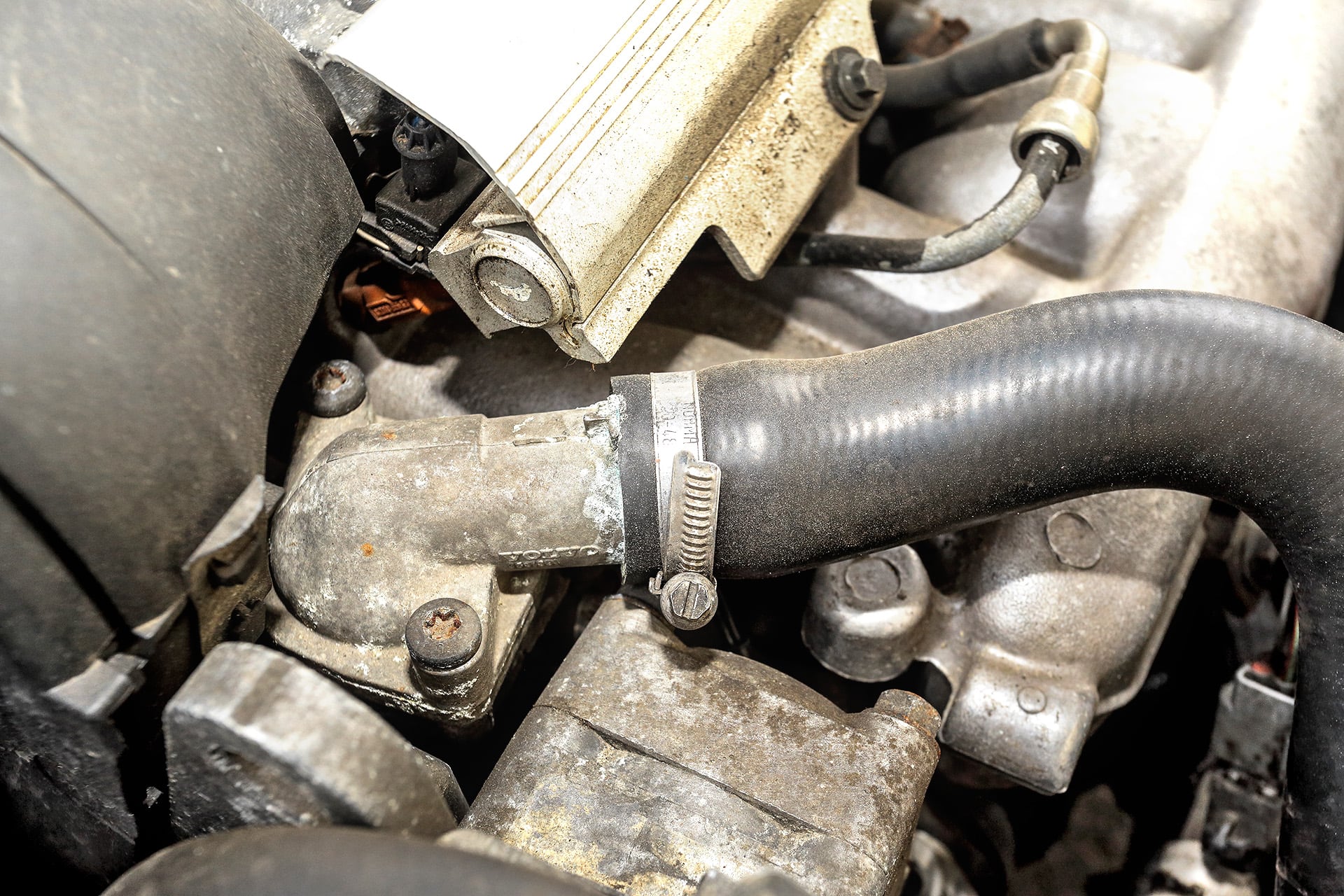 Volvo V70 XC silnik układ chłodzenia