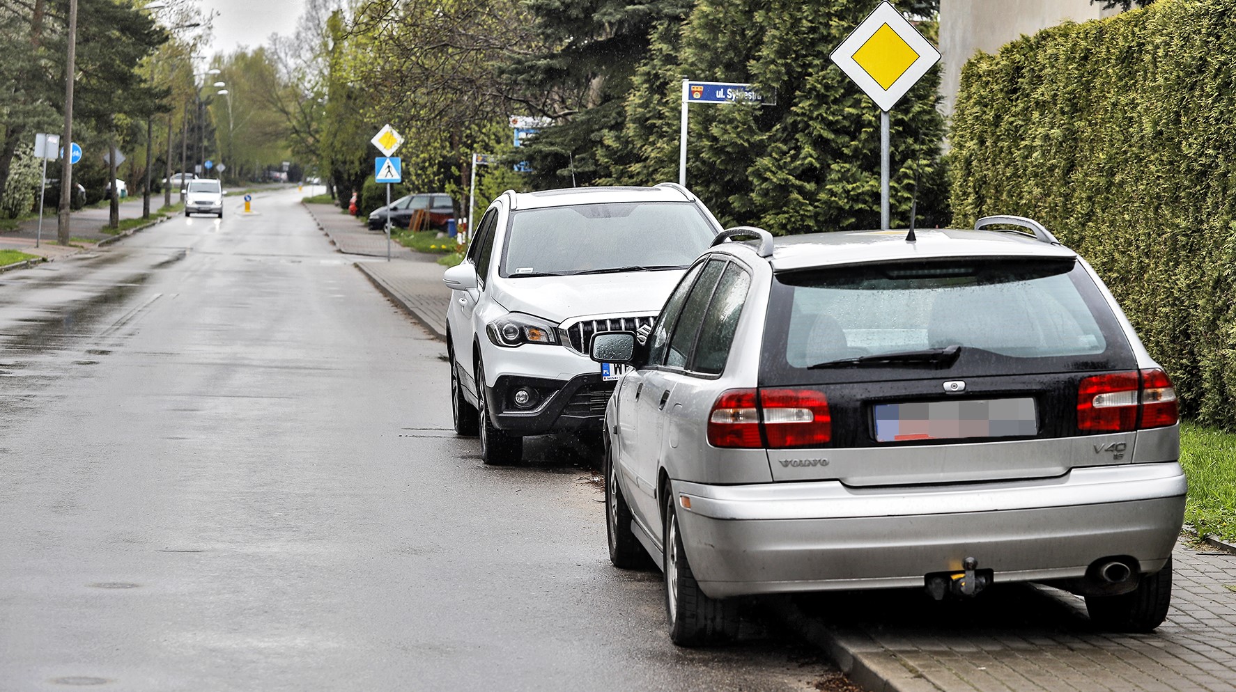 Możliwość parkowania pod prąd