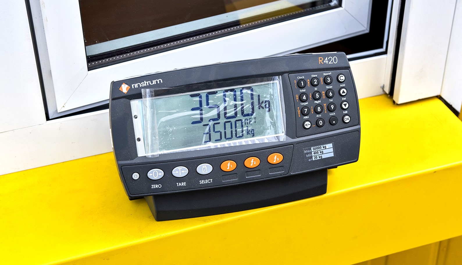 wskaźnik wagi samochodowej