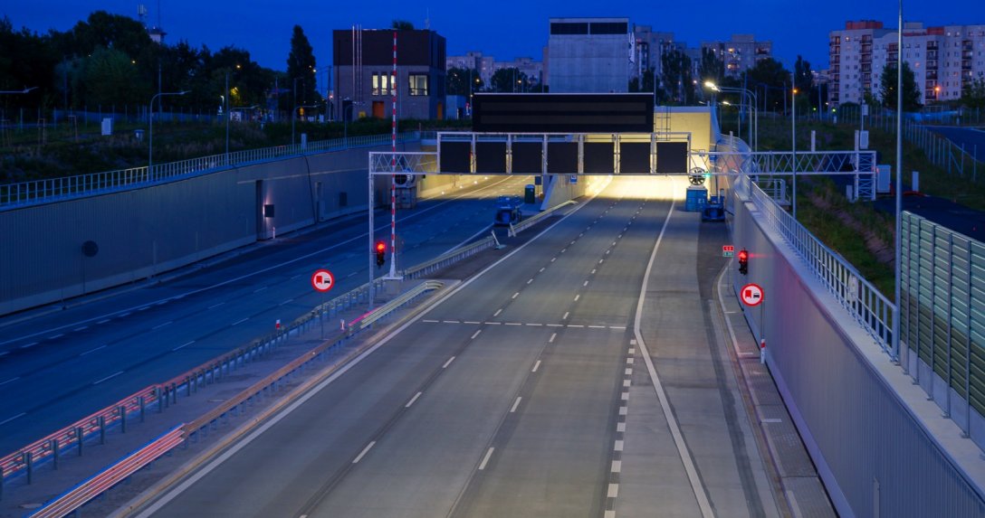 tunel POW w Warszawie