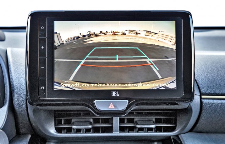 Toyota Yaris Cross 1.5 Hybrid FWD Premiere Edition – widok z kamery cofania