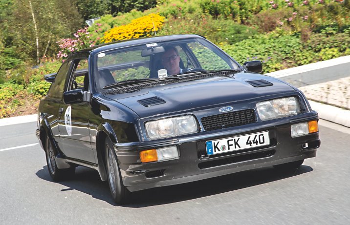 Ford Sierra RS Cosworth – przód