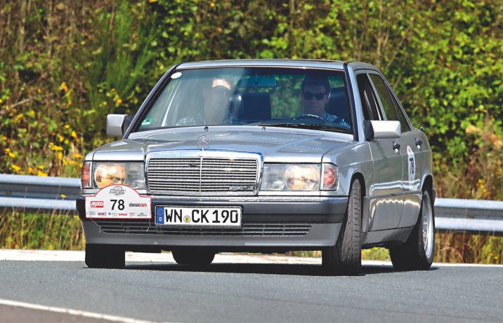 Mercedes 190 E 3.2 AMG – przód