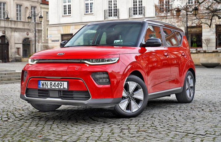 Kia e-Soul – przód i bok