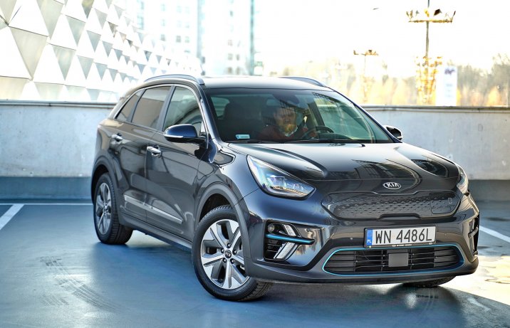 Kia e-Niro – przód i bok
