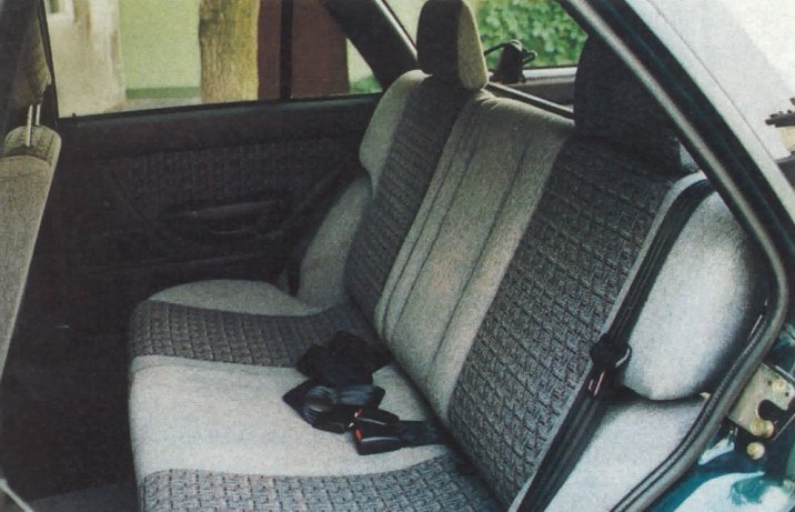 Polonez Kombi GSI 1.6 – kanapa