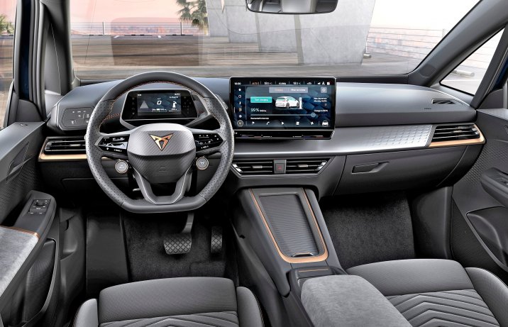 Cupra Born – deska rozdzielcza