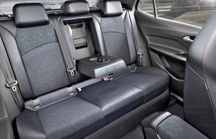 Cupra Born – kanapa