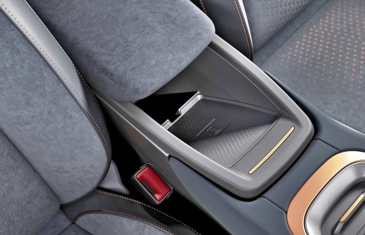 Cupra Born – schowek