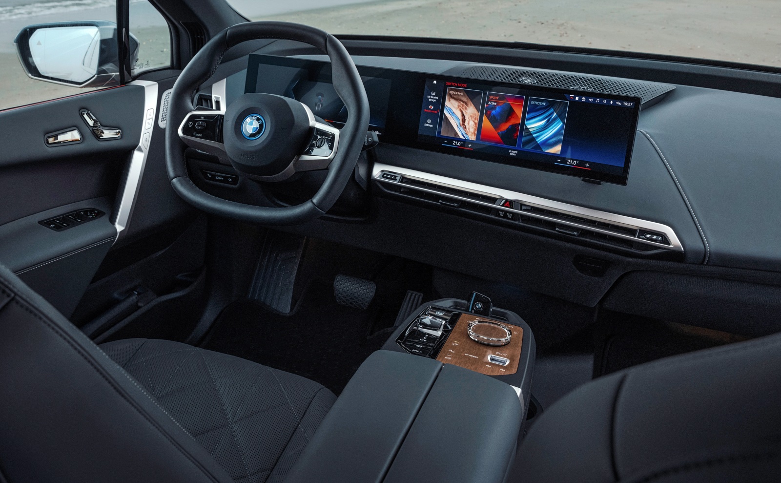 BMW iX M60 wnętrze
