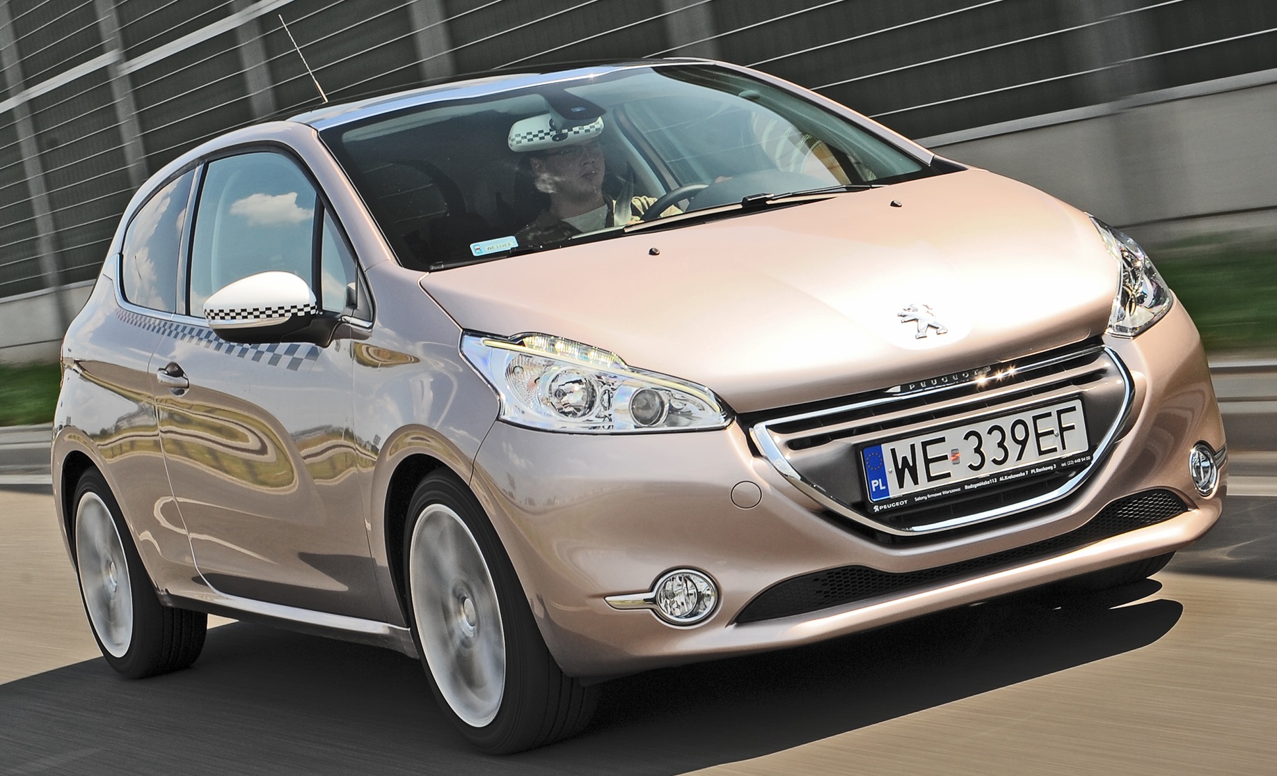 Peugeot 208 (2012-2015)