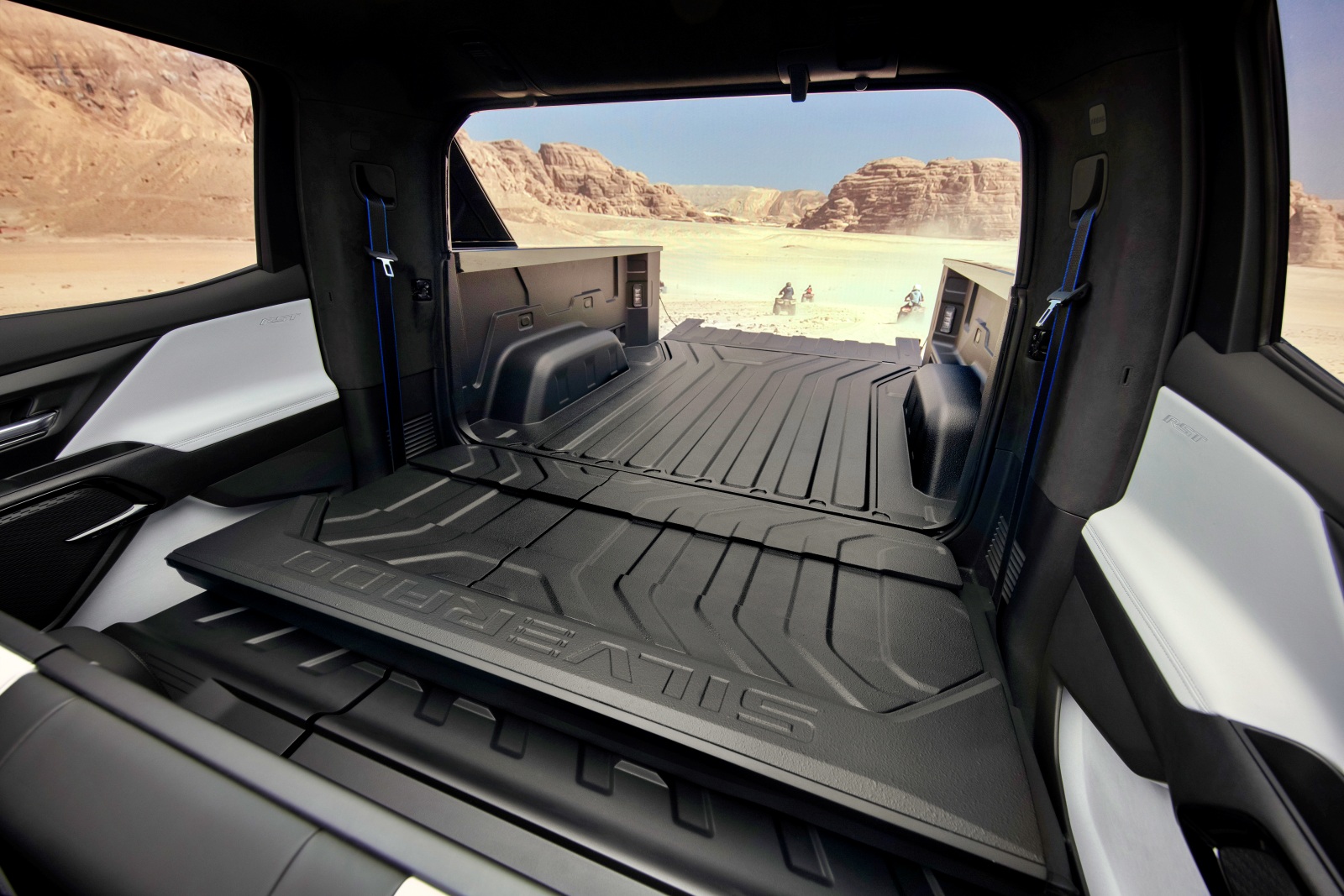 Chevrolet Silverado EV wnętrze