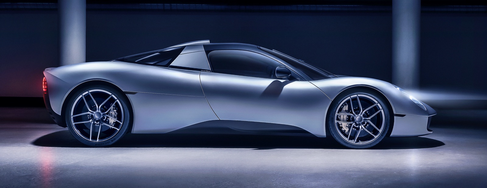 Gordon Murray Automotive T.33 bok