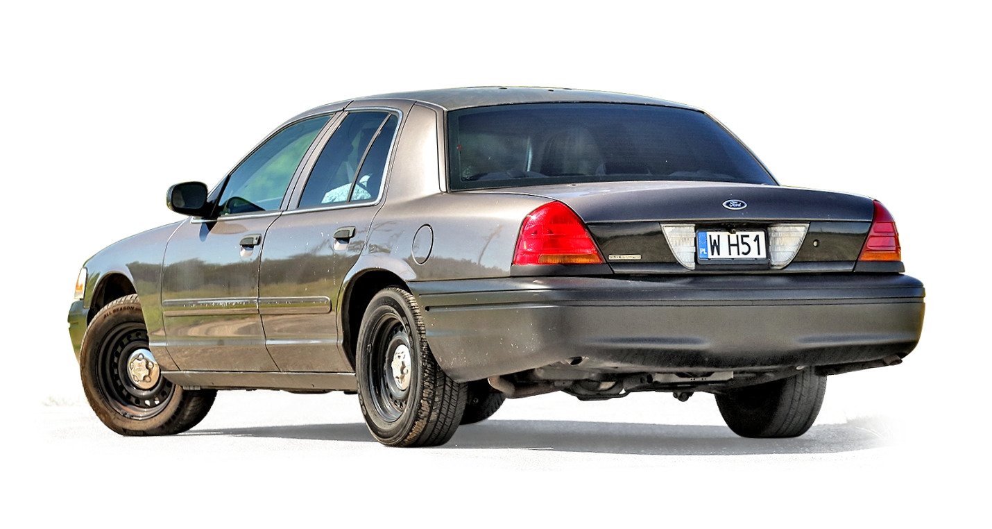 Ford Crown Victoria II bok i tył