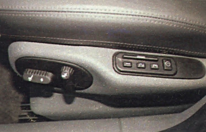 Renault Laguna I – elektryczne sterowanie foteli
