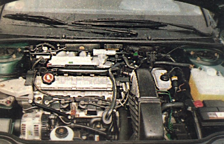Renault Laguna I – silnik 1.8