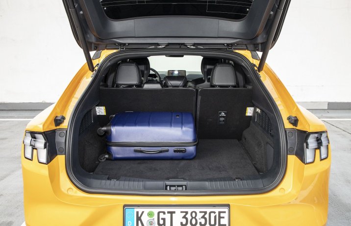 Ford Mustang Mach-E bagażnik tylny