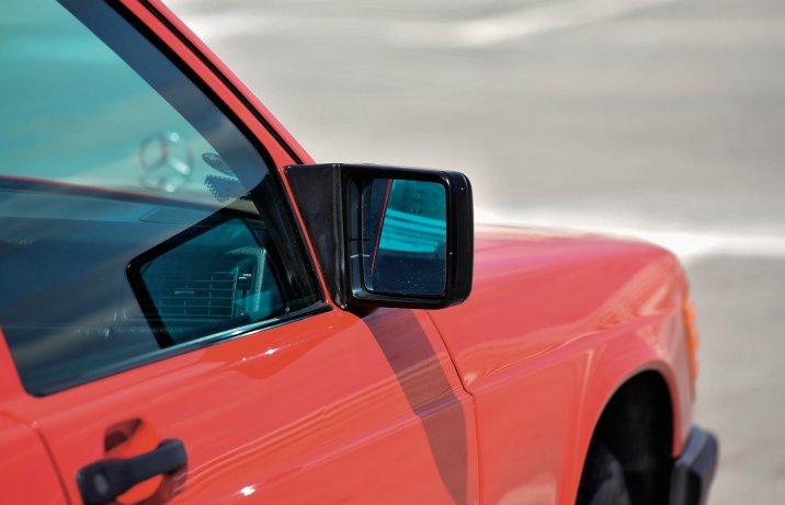 Mercedes 190 (W201) – prawe lusterko boczne