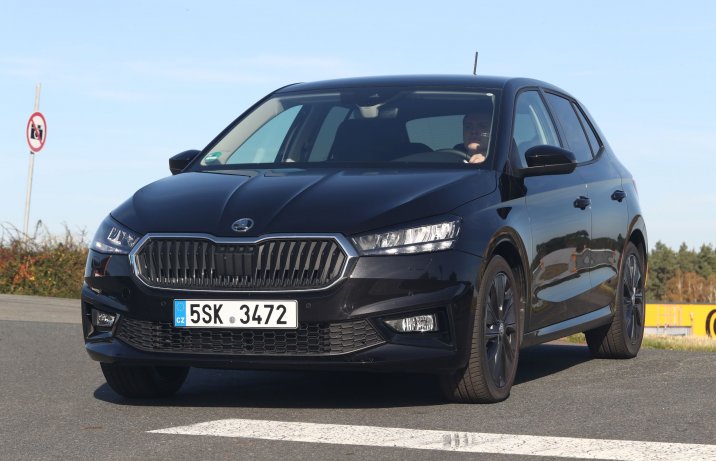 Skoda Fabia – przód