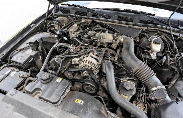 Ford Crown Victoria II – silnik