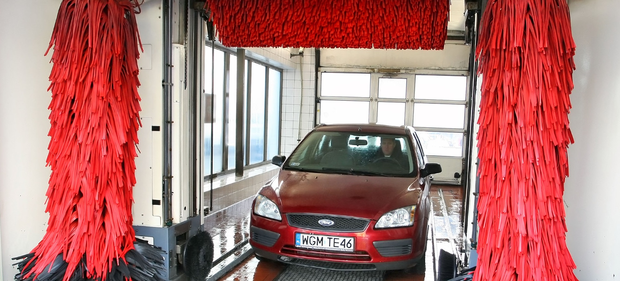 auto_na_myjni_automatycznej