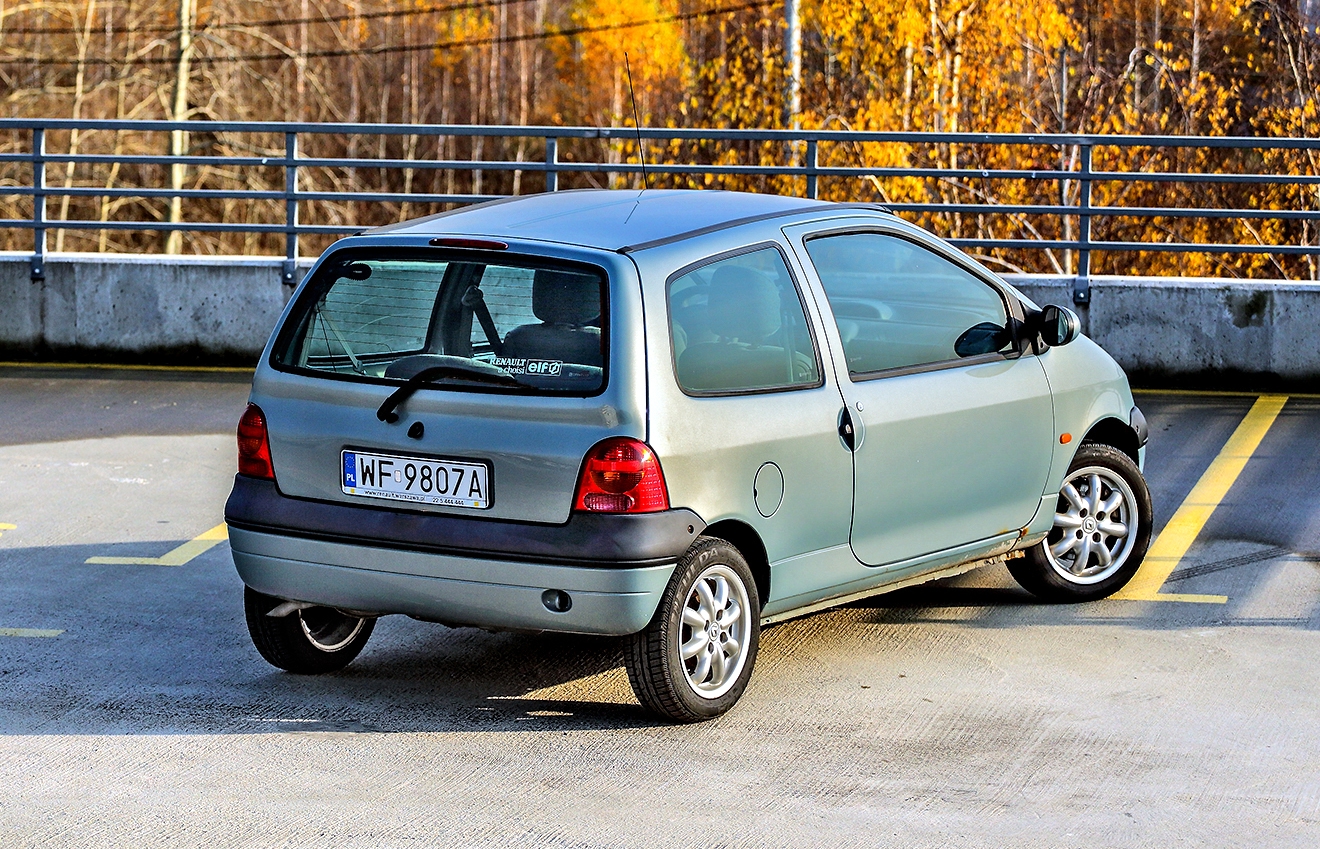 Renault Twingo I tył i bok