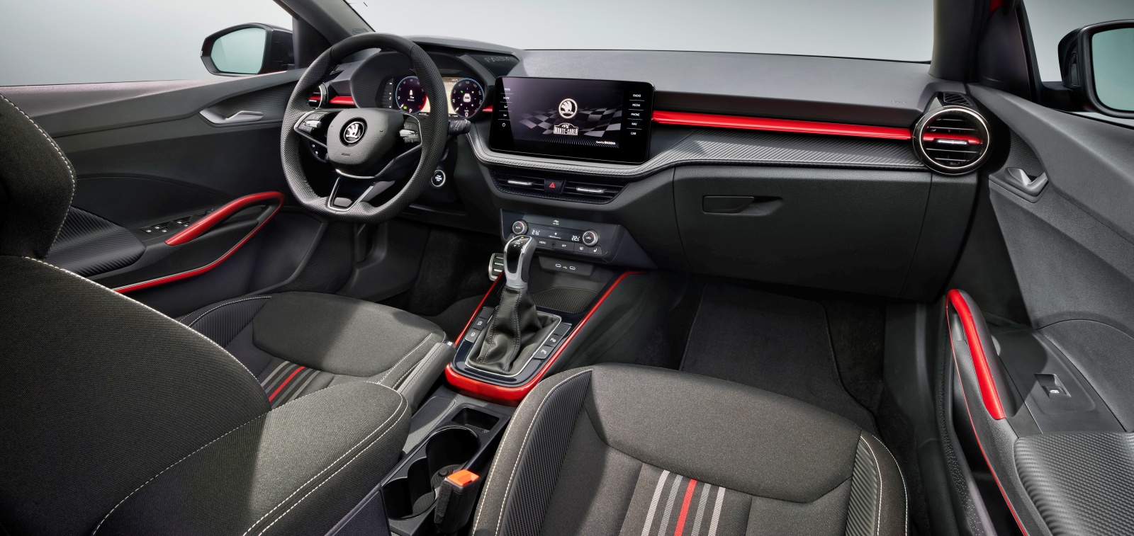 skoda_fabia_monte_carlo_deska