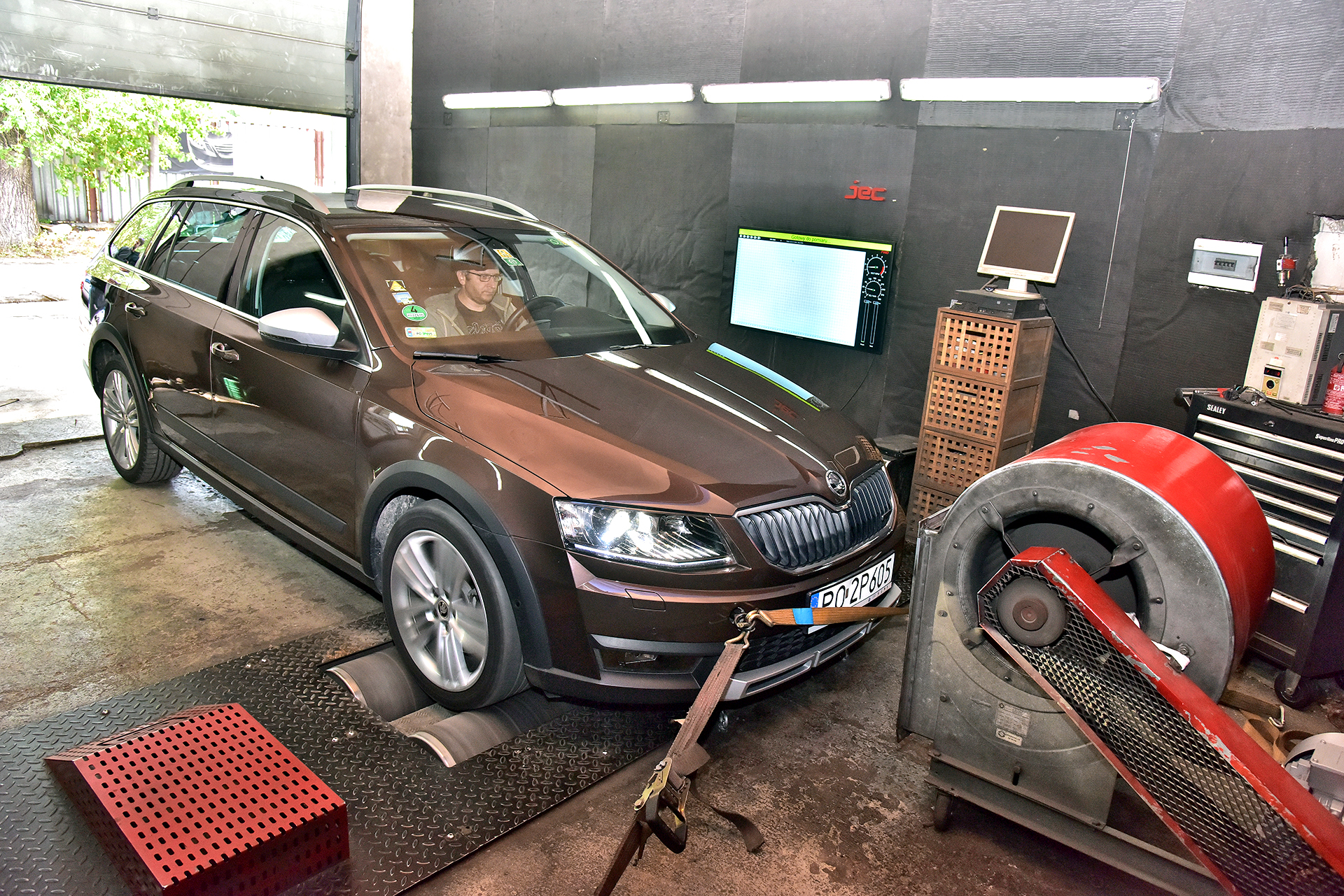 hamownia, modyfikacja silnika