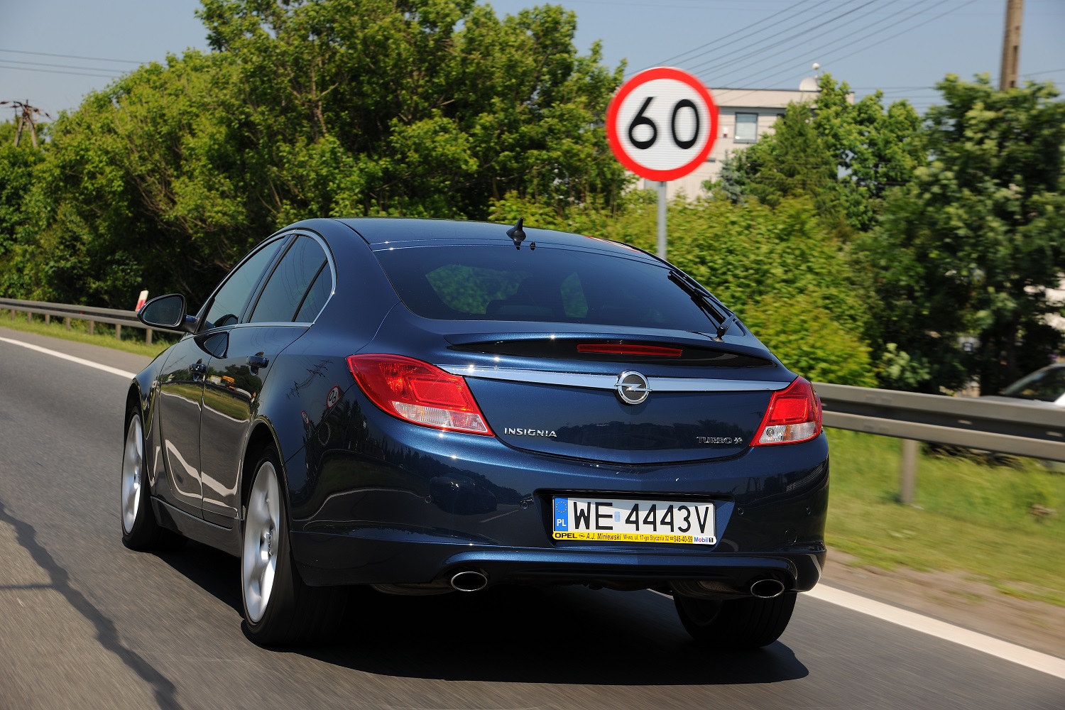 opel_przy_ograniczeniu_do_60
