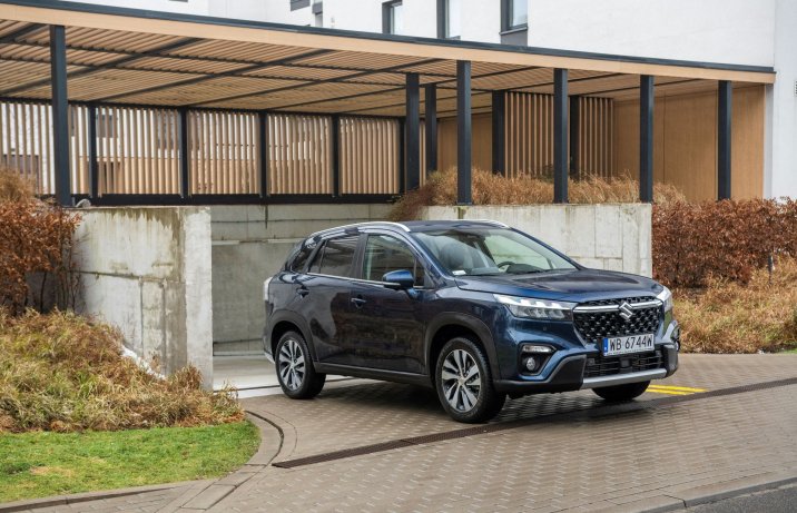 Suzuki S-Cross - przód