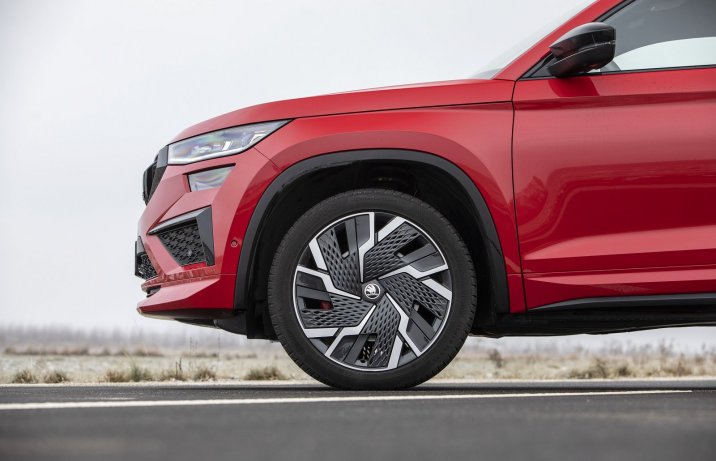 Skoda Kodiaq RS (2022) – prześwit