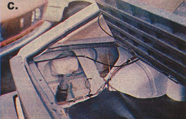 Polonez 1500 wersja popularna – bagażnik