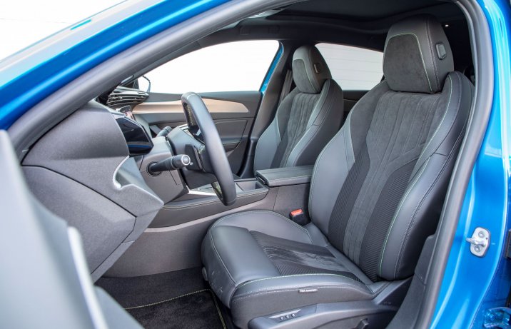 Peugeot 308 - fotele